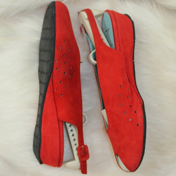 Thierry Rabotin  Madock Low Wedge Red Sling Backe sandals  Italy  size 40/9.5 - Picture 6 of 9